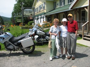 John and Pauline at the Gray Ghost Inn